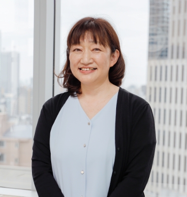 事務支援課　事務職　職員の写真